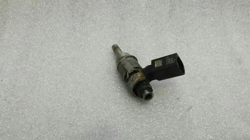 Audi S5 8T Injector 079036C Fuel Injector 4.2 FSI V8