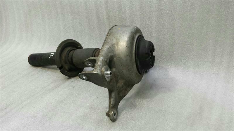 Audi S5 8T left shock absorber front 8T0413031Q shock absorber front left.