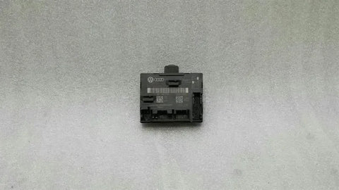 Audi S5 8T right door module 8K0959792 door control unit right.