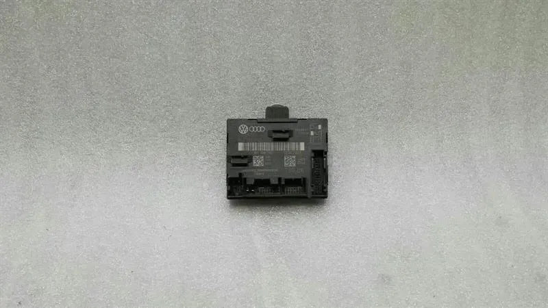 Audi S5 8T right door module 8K0959792 door control unit right.