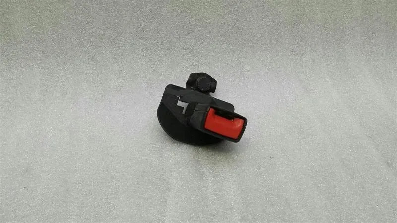 Audi S5 8T belt buckle 8T0857739B belt buckle right