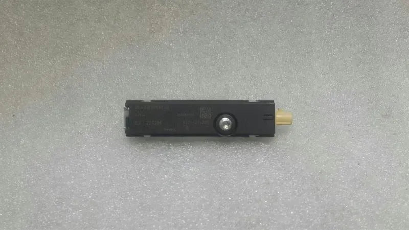 Mercedes C Class W205 Aerial / Antenna A2319058100 Antenna Convertible