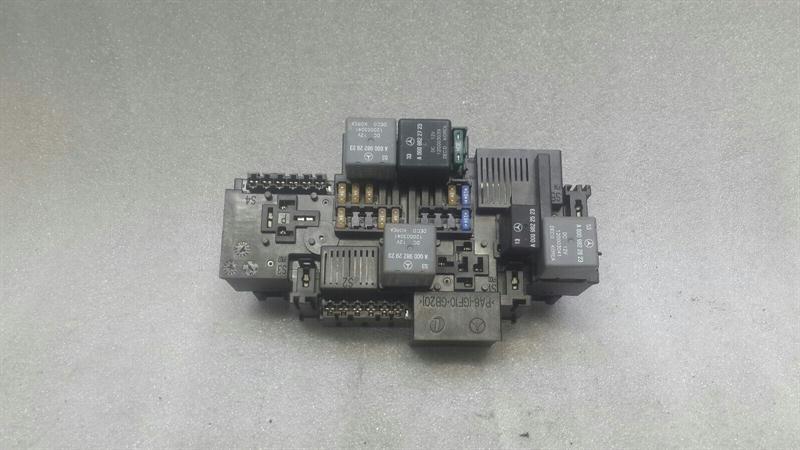 Mercedes C43 AMG Class W205 Fuse Box A2229063202 Fuse Box