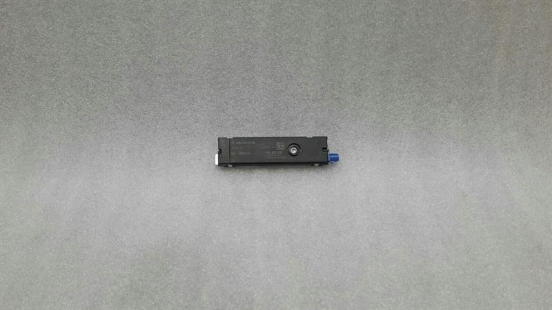 Mercedes C Class W205 X166 Aerial / Antenna A1669061200 Antenna