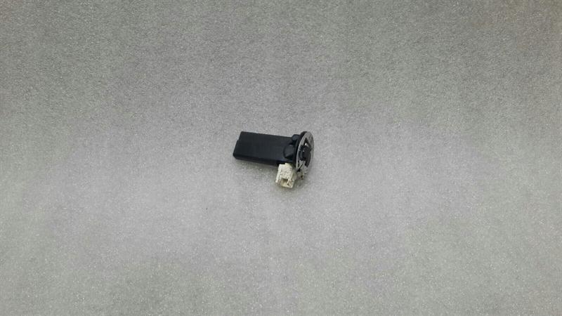 Mercedes C Class W205 W212 Aerial / Antenna A2048205575 Antenna