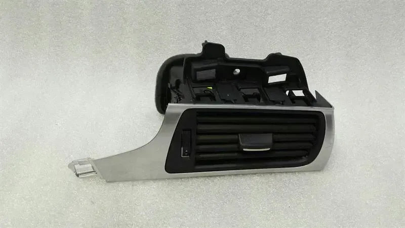 Audi A6 4G RHD Right Air Vent 4G2820902 Right Hand Drive