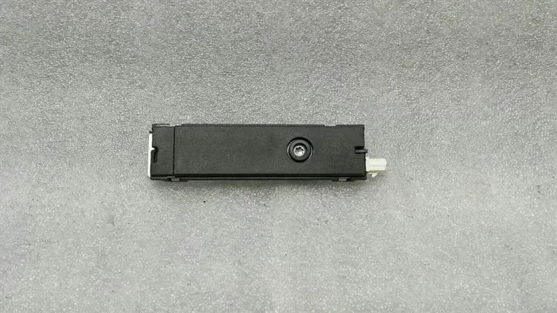 Mercedes C Class W205 Aerial / Antenna A2229055804 Antenna Booster