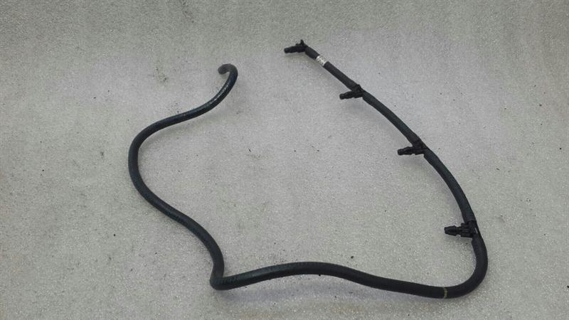 Mercedes C Class W205 W218 W212 Fuel Line A6510700132 Fuel Line OM651