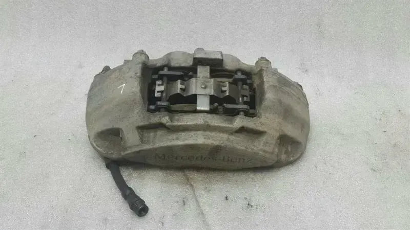 Mercedes C Class W205 Left Caliper A0114219598 Front Left Brake Caliper AMG Pack