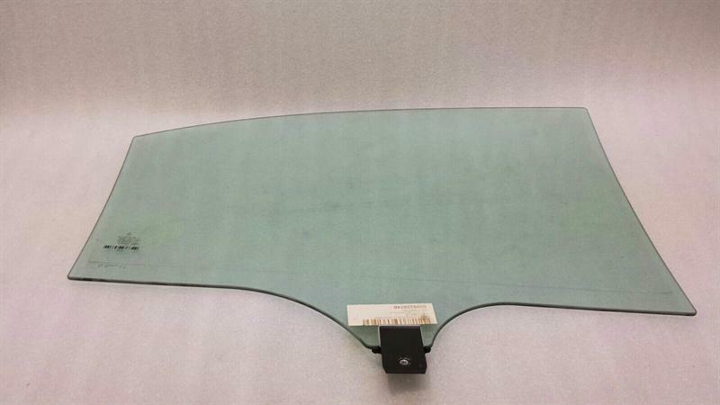 Mercedes S-Class W222 left rear door glass A2227300118 door window rear left