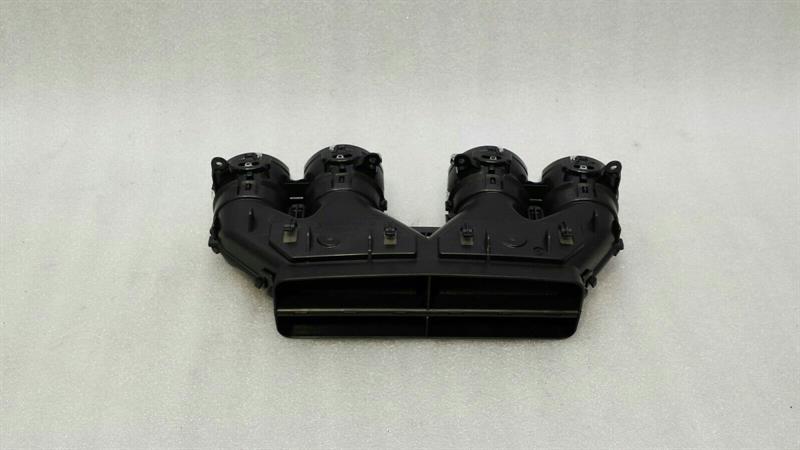 Mercedes S-Class W222 Centre Air Vent A2228310445 Vent Vent Grille