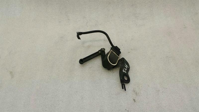 Mercedes S-Class W222 Xenon Level Sensor A2229050503 Level Sensor Front Left