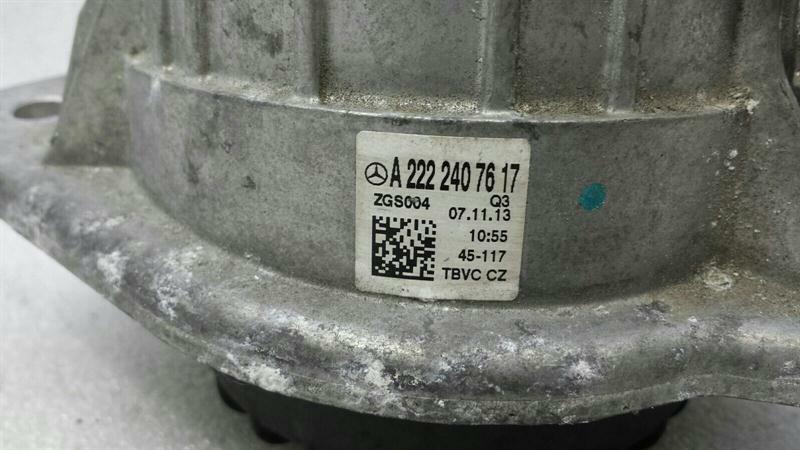 Mercedes S-Class W222 Engine Mount A2222407617 Engine Mount