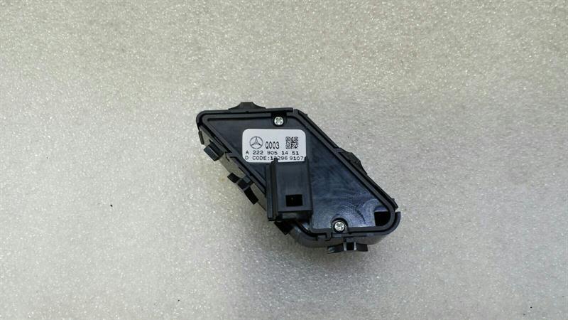 Mercedes S-Class W222 Door Lock Switch A2229051451 Central Locking Switch