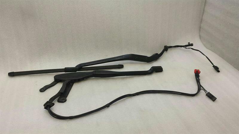MERCEDES S-CLASS W222 RHD Wiper Arm A2228200744 RIGHT HAND DRIVE SET