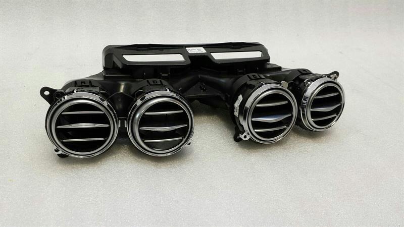 Mercedes S-Class W222 Centre Air Vent A2228310445 Vent Vent Grille
