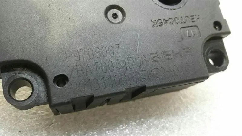 Mercedes S-Class W222 Vent Flap Engine A0999069500 Servo Motor