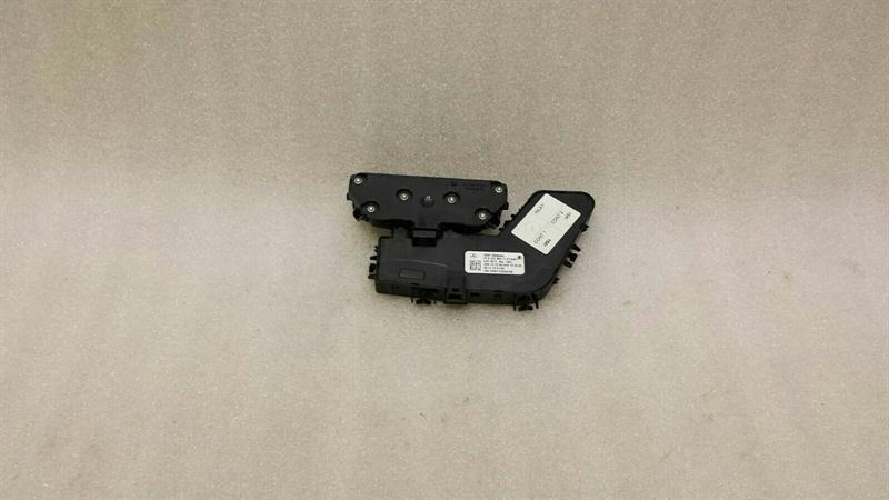 Mercedes S-class W222 RLH seat heated switch A2229051101 seat heating switch