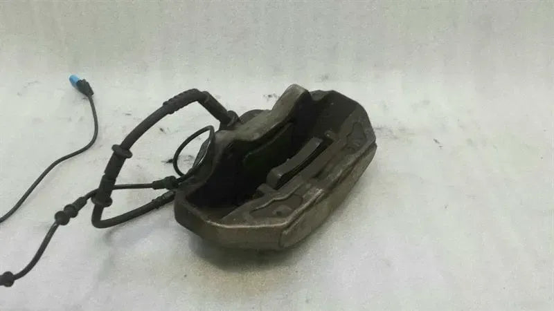 Mercedes S-Class W222 Right Front Caliper A2224215098 Brake Caliper Front Right