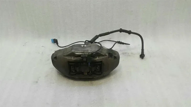 Mercedes S-Class W222 Right Front Caliper A2224215098 Brake Caliper Front Right
