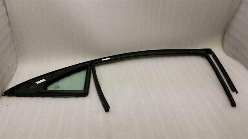 Mercedes S-Class W222 Left Rear 1/4 Glass A2227300117 Door Window 1/4 Rear Left