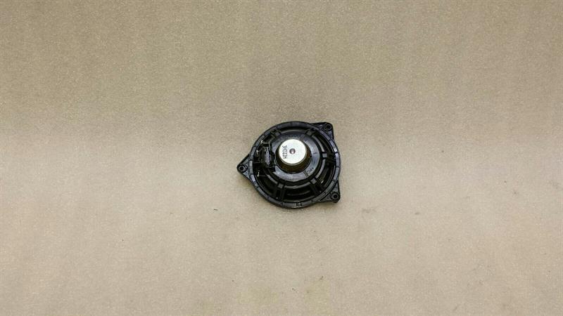 Mercedes S-Class W222 Speaker A2228200202 Loudspeakers