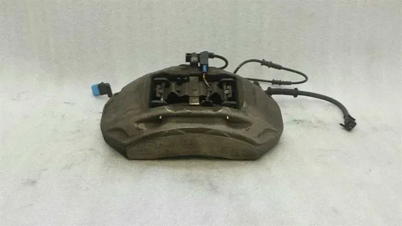 Mercedes S-Class W222 Right Front Caliper A2224215098 Brake Caliper Front Right