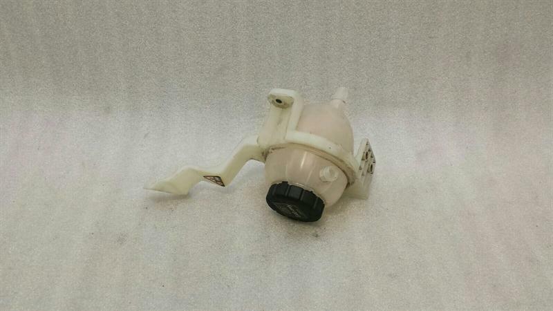 Mercedes S-Class W222 Expanison Tank A2225000549 Expansion Tank Reservoir