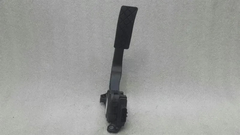 Audi A6 4G accelerator pedal (electrical) 4H1723523 accelerator pedal