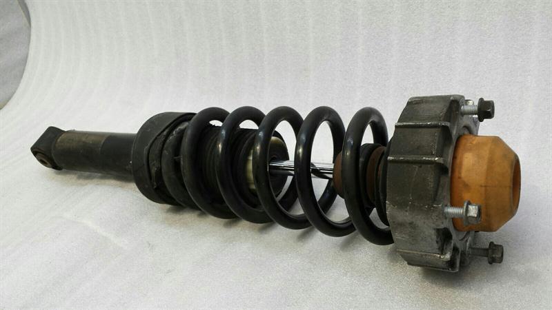 Porsche Cayenne 957 Shock Absorber Rear 95535801912 Shock Absorber Rear Left