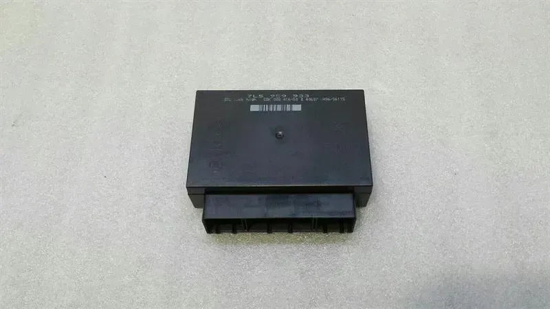Porsche Cayenne 957 Body Modules 7L5959933 Body Module Control Unit