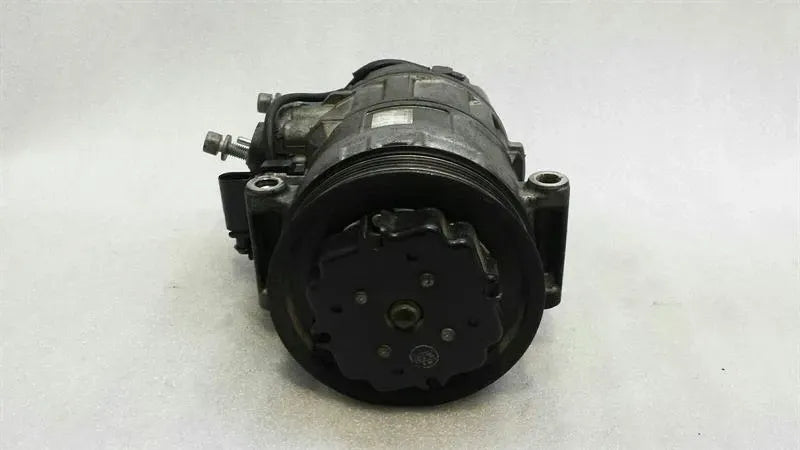 Porsche Cayenne 957 A/C Compressor 95812601401 Air Conditioning Compressor 4.8 V8