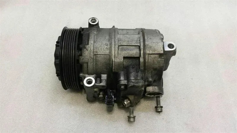 Porsche Cayenne 957 A/C Compressor 95812601401 Air Conditioning Compressor 4.8 V8