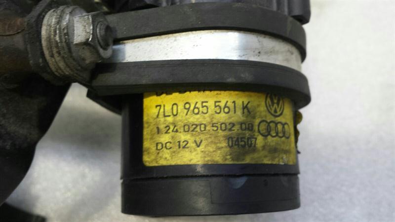 Porsche Cayenne 957 additional cooling pump 7L0965561K coolant pump pump 4.8