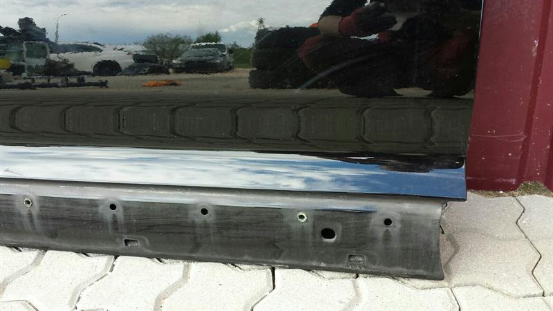 Porsche Cayenne 957 left front door 95553101106GRV door front left