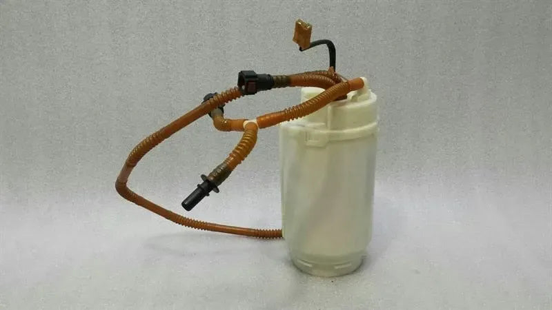 Porsche Cayenne 957 Fuel Pump Electric 95562093201 Fuel Pump Right 4.8 V8