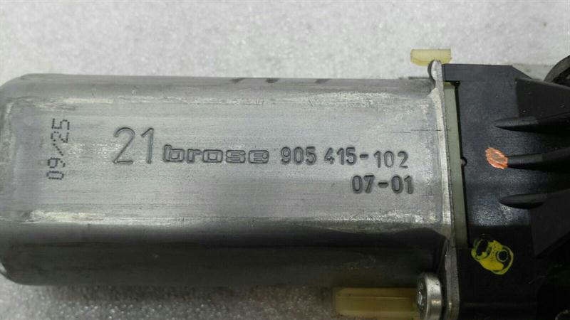 Porsche Cayenne 957 FLH Front Up Down Adjustment 905415-102 Seat Engine Front LI