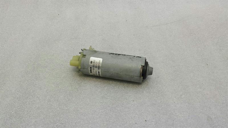 Porsche Cayenne 957 FLH Horizontal Adjustment 198397-104 Seat Engine Front Left