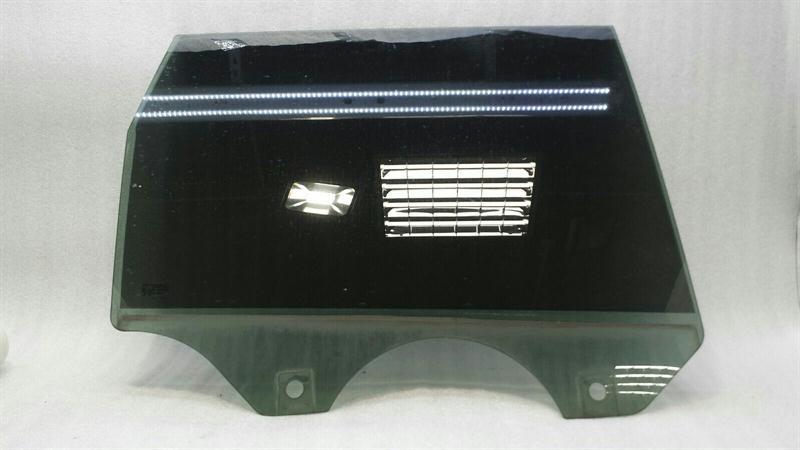 Porsche Cayenne 957 RRH Door Glass 95554261211 Rear Door Window RE Dark Tinted