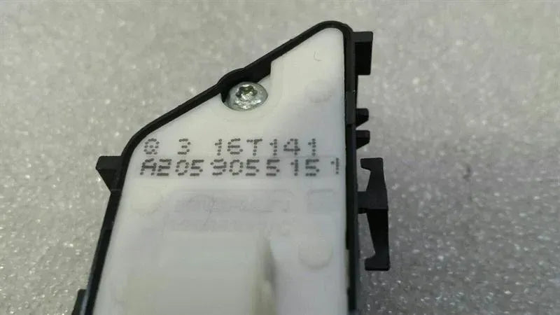 Mercedes W205 Right Door Lock Switch A2059055151 Central Locking Knob RE