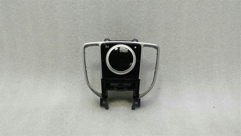 Mercedes C Class W205 Navigation Controller A2059005915 Sat Nav Switch Switch
