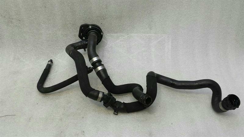 Mercedes C Class W205 Additional Cooling Pump A2118350028 Coolant Pump Pump