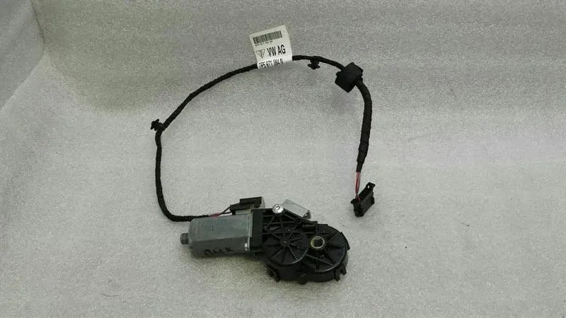 Porsche Cayenne 958 92A right seat back adjustment 4464368 seat engine right
