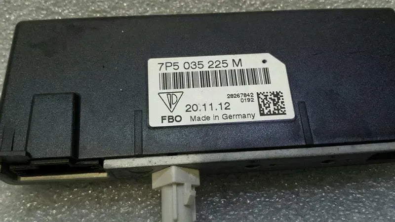 Porsche Cayenne 958 92A Amplifier Antenna 7P5035225M Antenna Amplifier