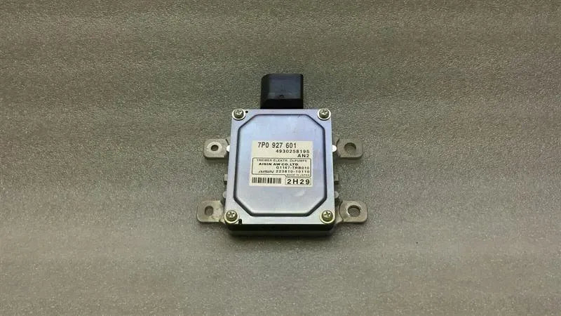 Porsche Cayenne 958 92A Oil Pump Module 7P0927601 Oil Pump Control Unit