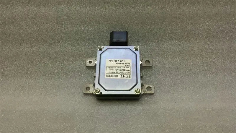 Porsche Cayenne 958 92A Oil Pump Module 7P0927601 Oil Pump Control Unit