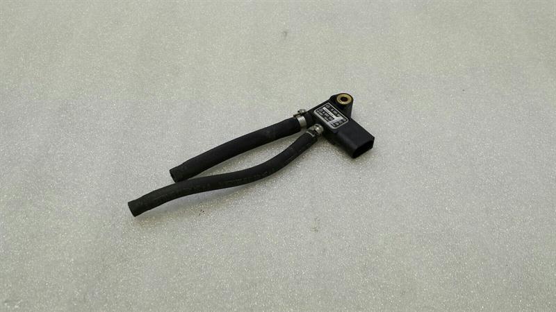 Mercedes E Class W207 DPF Sensor A0071536128 Flue Gas Pressure Sensor OM642 V6