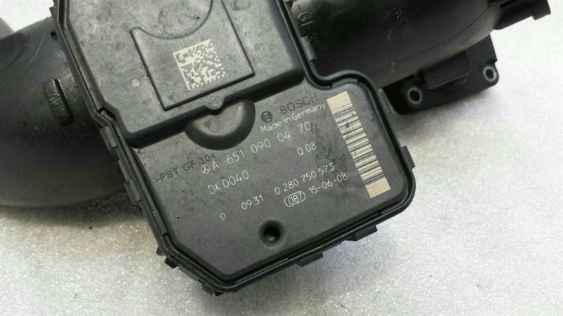 Mercedes CLS W218 Throttle Body A6510900470 Throttle Body OM651