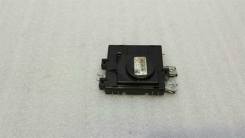Mercedes CLS W218 Aerial / Antenna Amplifier A2189054001 Antenna