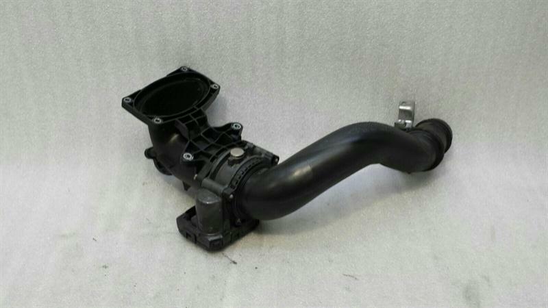 Mercedes CLS W218 Throttle Body A6510900470 Throttle Body OM651